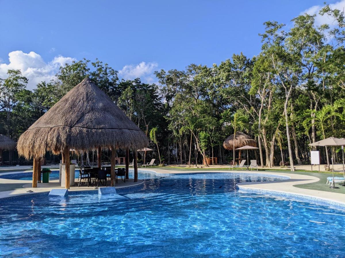 2-Bedroom Condo By The Jungle W/ Swimming Pool Puerto Morelos Εξωτερικό φωτογραφία